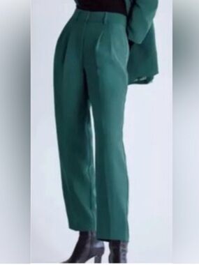 Wilfred Effortless Pants Emerald Green High-Waisted Aritzia Wide Leg SZ 6